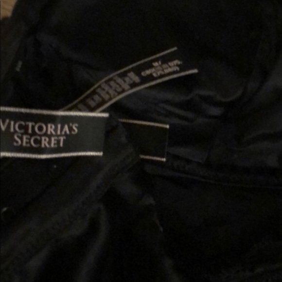 Victoria secret Bras - Picture 5 of 6
